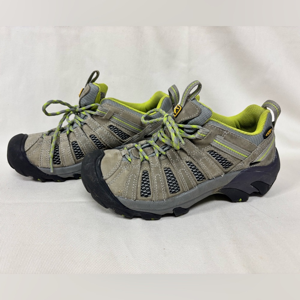 KEEN Gray and Green Hiking Shoes